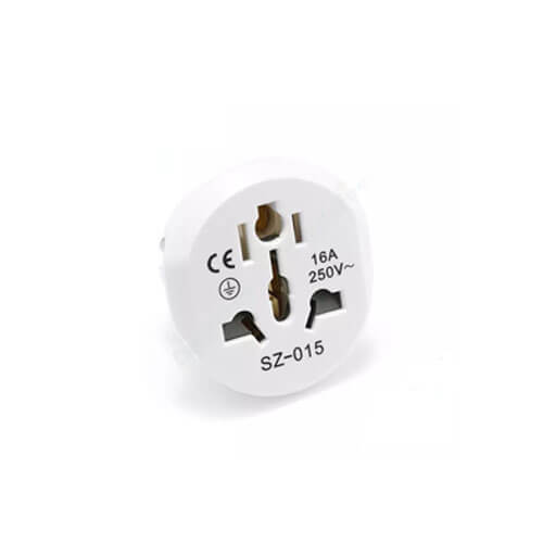 Adaptateur secteur universel Merkan 16A (gris) sur la prise européenne Plug  Socket