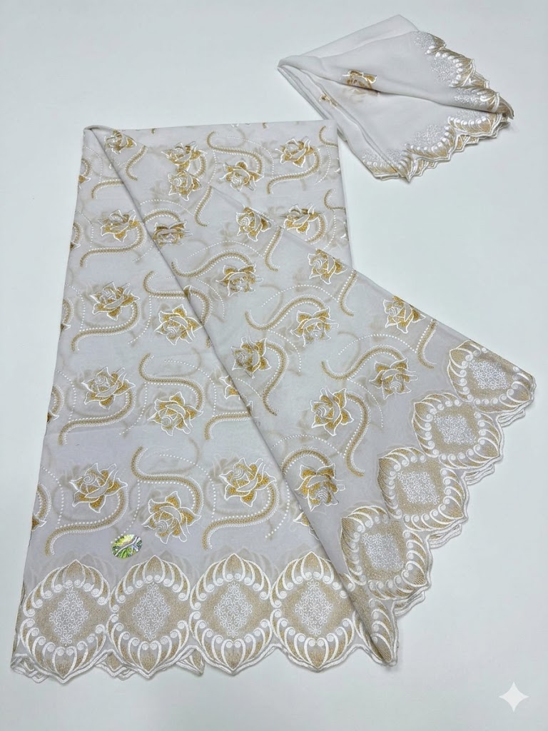 voile brodé blanc et or 5
